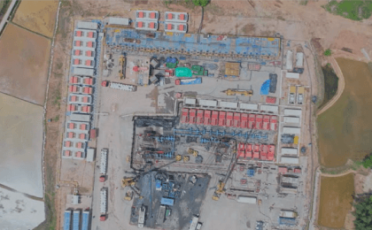 韩敬远与静远幼儿园小朋友共度六一